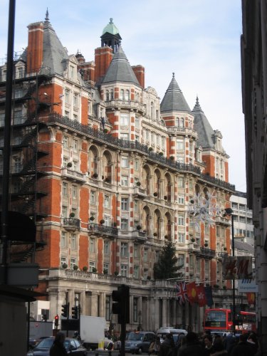 Hotel? on Knightsbridge