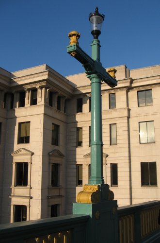 Southwark Bridge standard