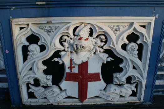 Tower Bridge insignia