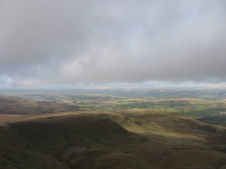 sun in the valley from Pen y Fan