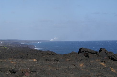 Pu'u O'o in the distance
