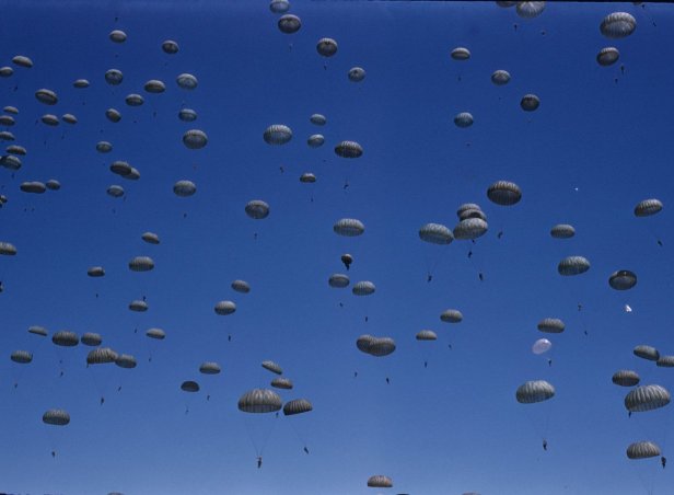 paratroopers