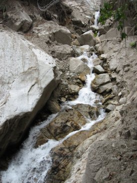 Stream from Winaywayna