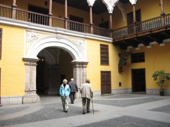 Torre Tagle courtyard