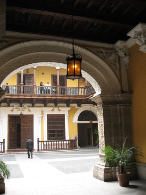 Torre Tagle courtyard