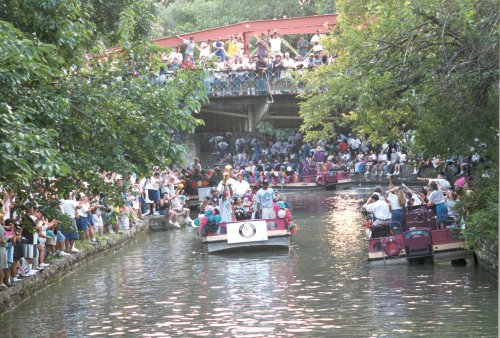 Spurs victory River parade as seen from the end of the route